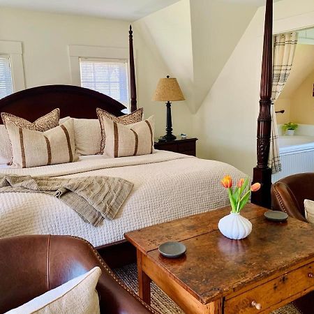 Ashley Manor Barnstable Exterior foto
