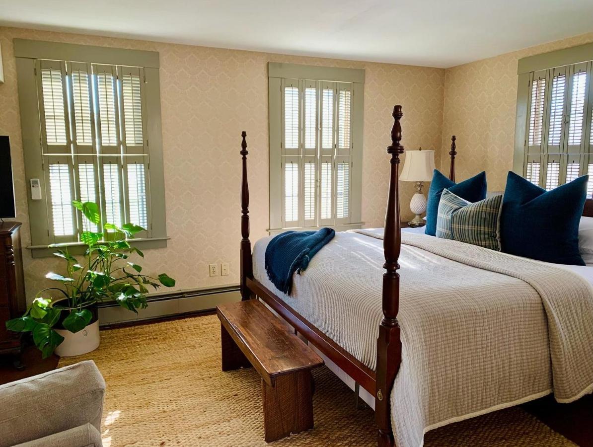Ashley Manor Barnstable Exterior foto