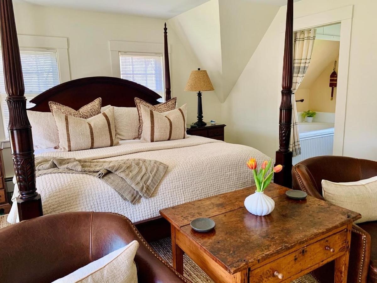 Ashley Manor Barnstable Exterior foto